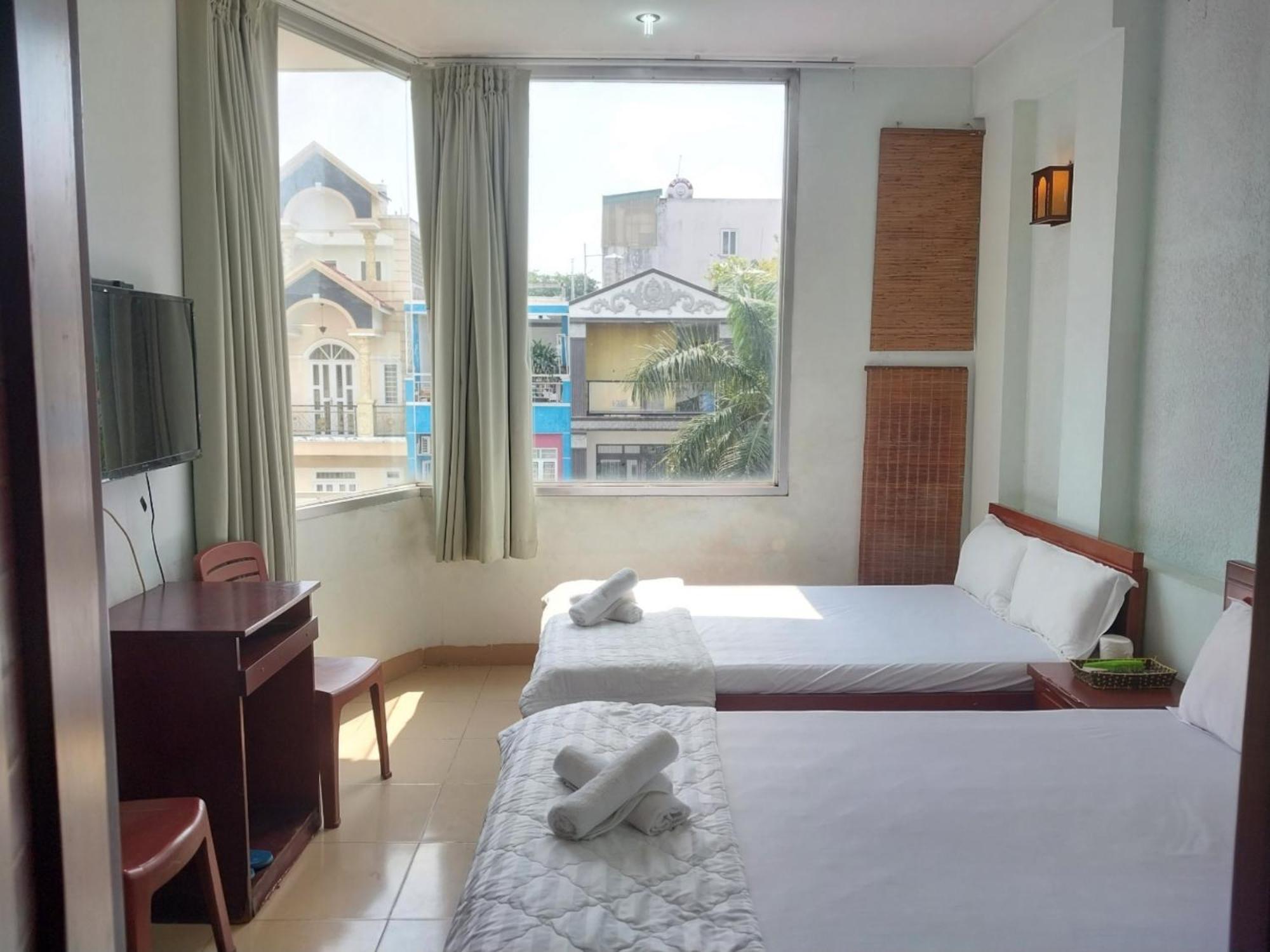 Khach San Mai Hoang 2 Hotel Cidade de Ho Chi Minh Exterior foto